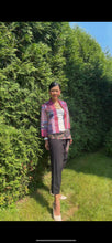 Load image into Gallery viewer, เสื้อคลุมม้ง เสื้อคลุมพื้นเมือง แบบสั้น FreeSize สีชมพู
